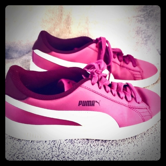 puma classic leather sneakers